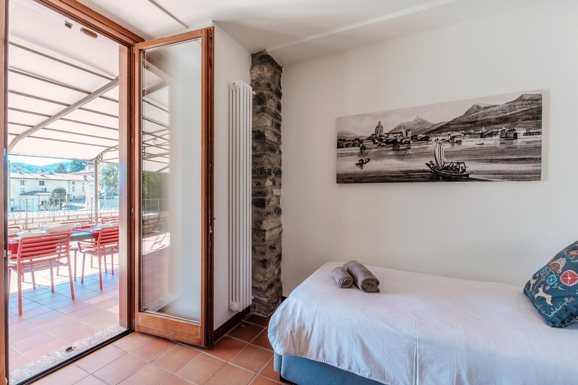 Crotto Polirolo - The House Of Travelers Διαμέρισμα Τσερνόμπιο Εξωτερικό φωτογραφία